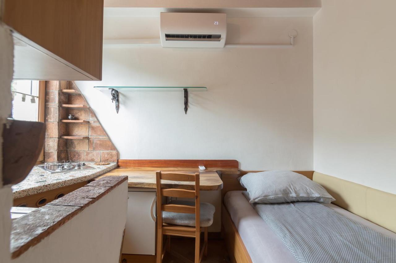 Cozy, Bright And Affordable Single Studio - Free Parking Ljubljana Dış mekan fotoğraf